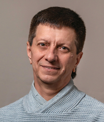 Игорь Петров